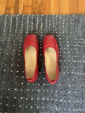 Red Women's Ballet Flats - Classic Everyday Loafers